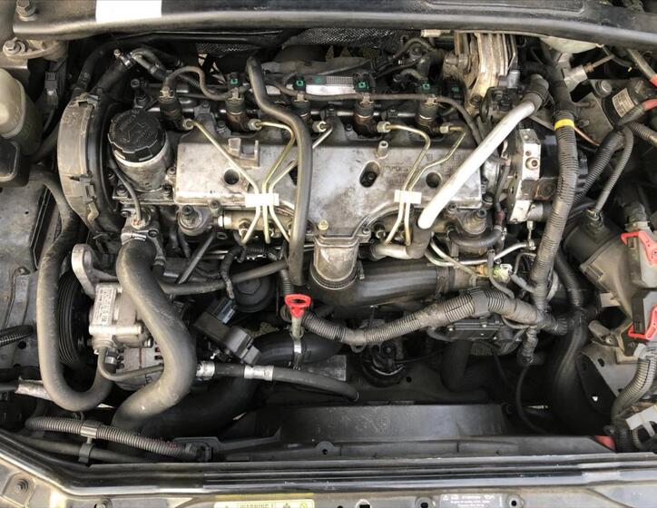 Volvo V70 8