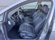 Volkswagen Golf 20