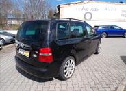 Volkswagen Touran 5