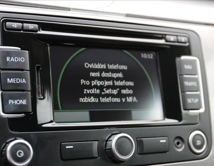 Volkswagen Passat 25