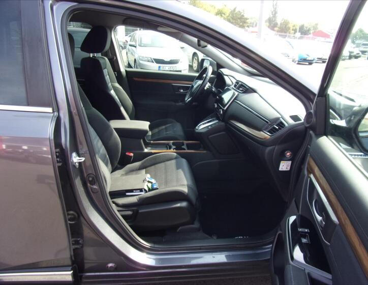 Honda CR-V 9