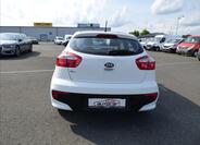 KIA Rio 4