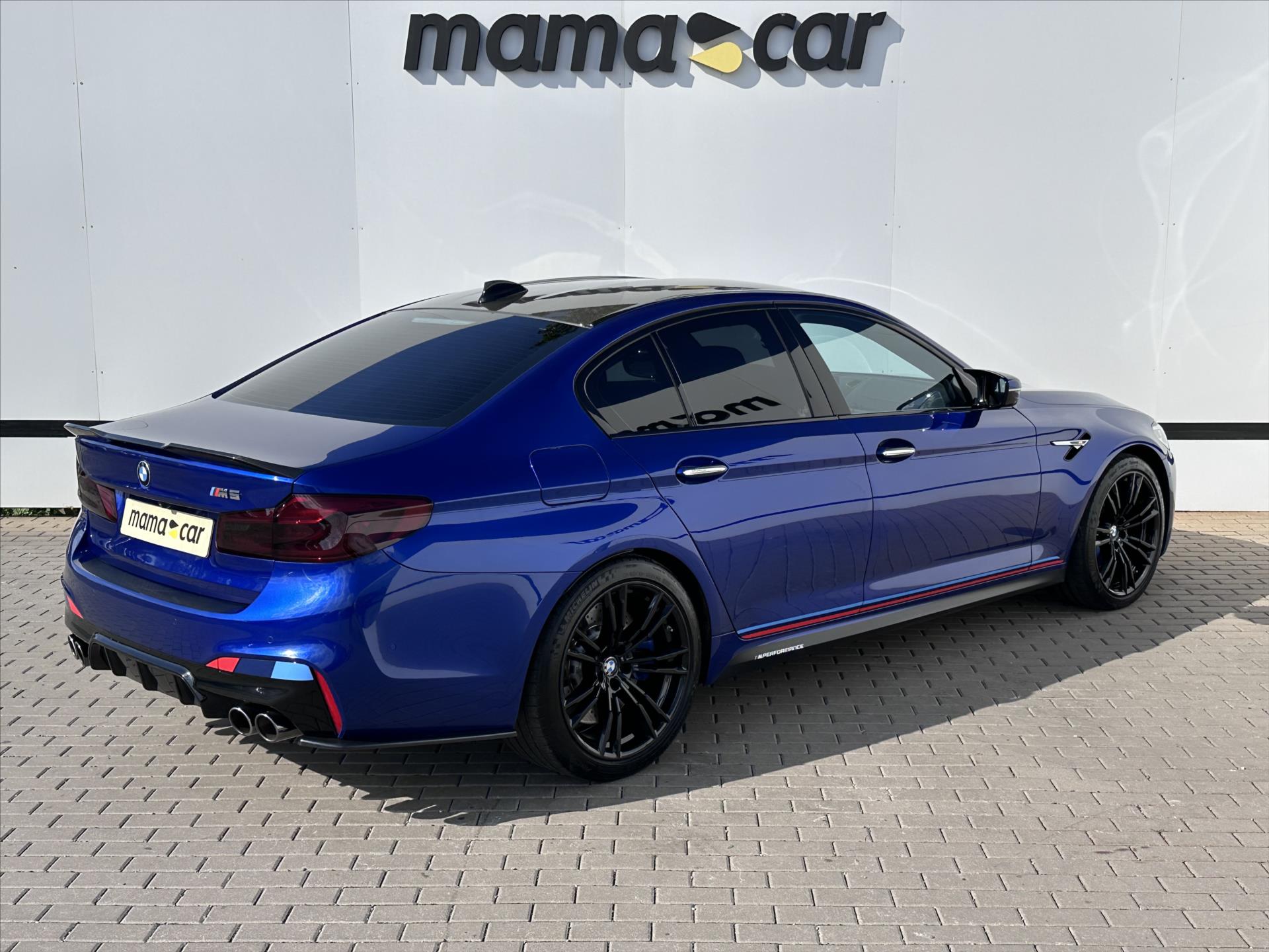 BMW M5
