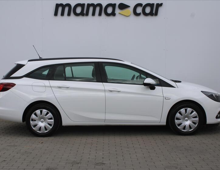 Opel Astra 8