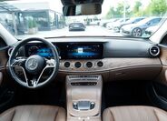 Mercedes-Benz Třídy E 27