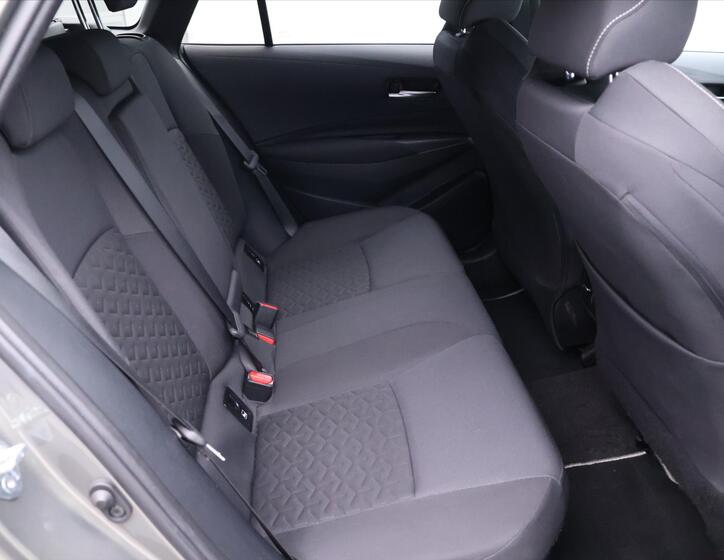 Toyota Corolla 14