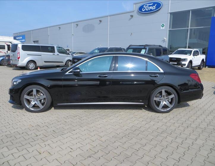 Mercedes-Benz Třídy S 2