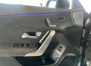 Mercedes-Benz CLA 10