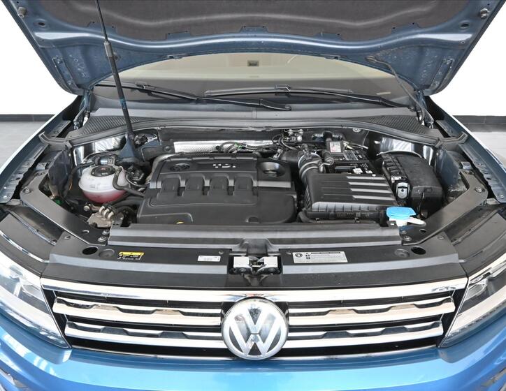 Volkswagen Tiguan 5