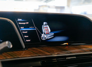 Cadillac Escalade 34