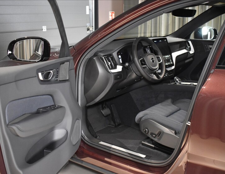 Volvo XC60 13