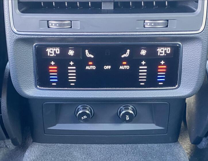 Audi Q7 17