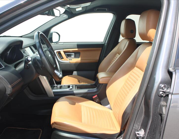Land Rover Discovery Sport 10