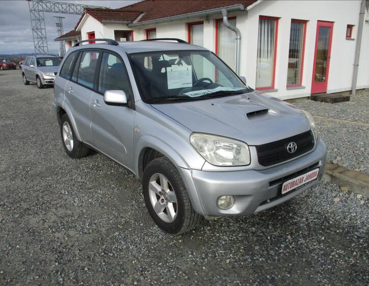 Toyota RAV4 1