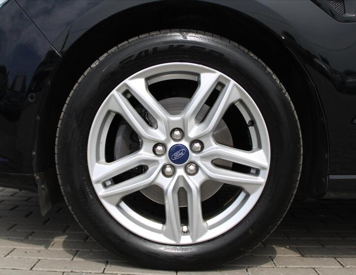 Ford S-MAX 9