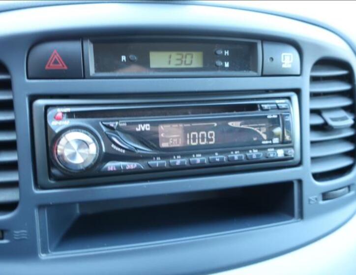 Hyundai Accent 18