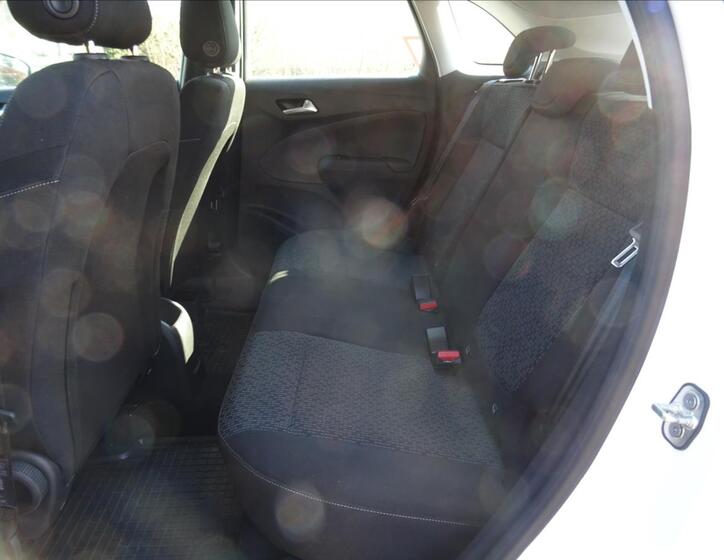 Opel Crossland X 21