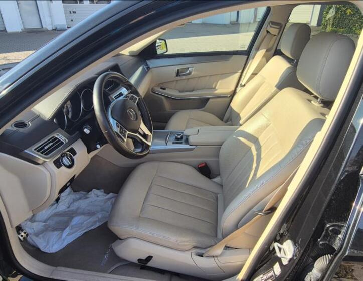 Mercedes-Benz Třídy E 14