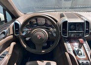 Porsche Cayenne 21