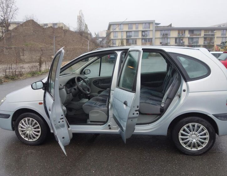 Renault Scénic 4