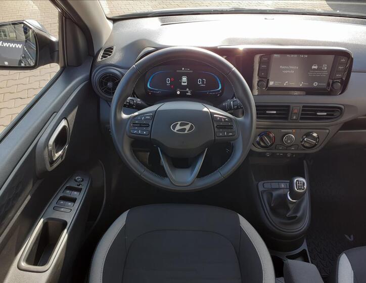Hyundai i10 11