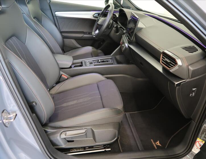 Cupra Formentor 18