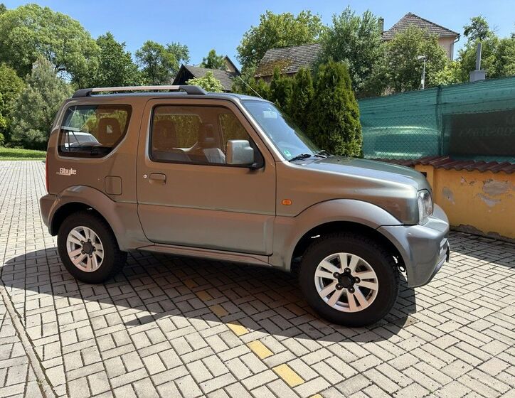 Suzuki Jimny 2