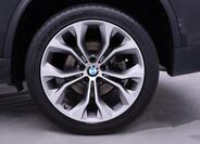 BMW X5 40