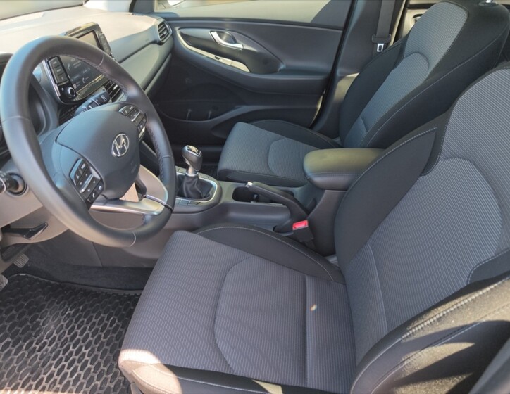 Hyundai i30 6