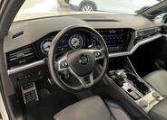 Volkswagen Touareg 6