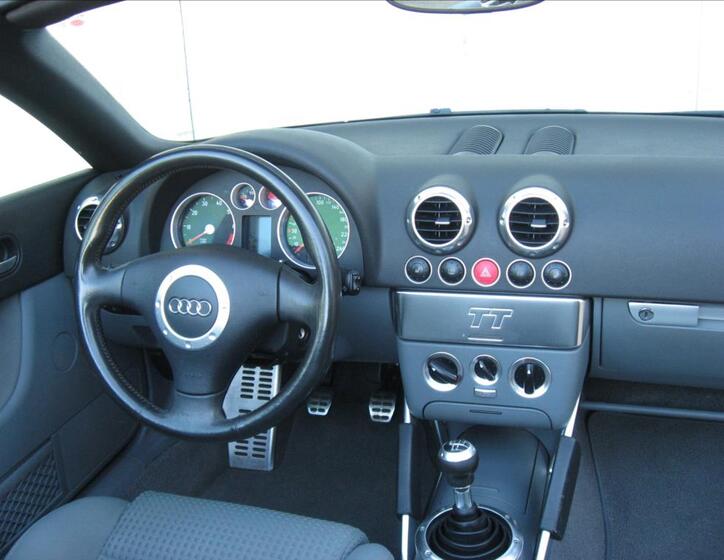 Audi TT 23