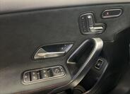 Mercedes-Benz Třídy A 12
