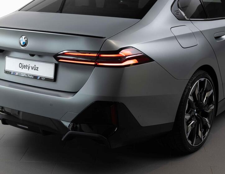 BMW Řada 5 9