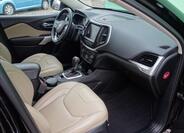 Jeep Cherokee 35