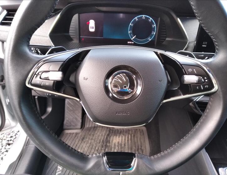 Škoda Octavia 12
