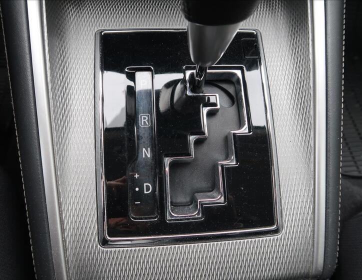 Mitsubishi L200 22