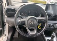 Toyota Yaris 18