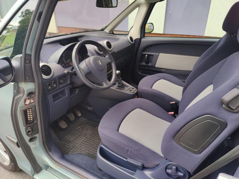 Peugeot 1007