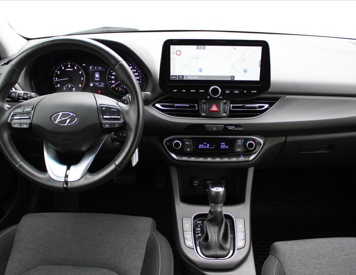 Hyundai i30 13