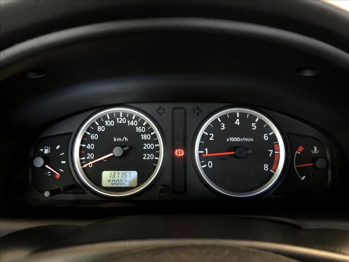 Nissan Almera