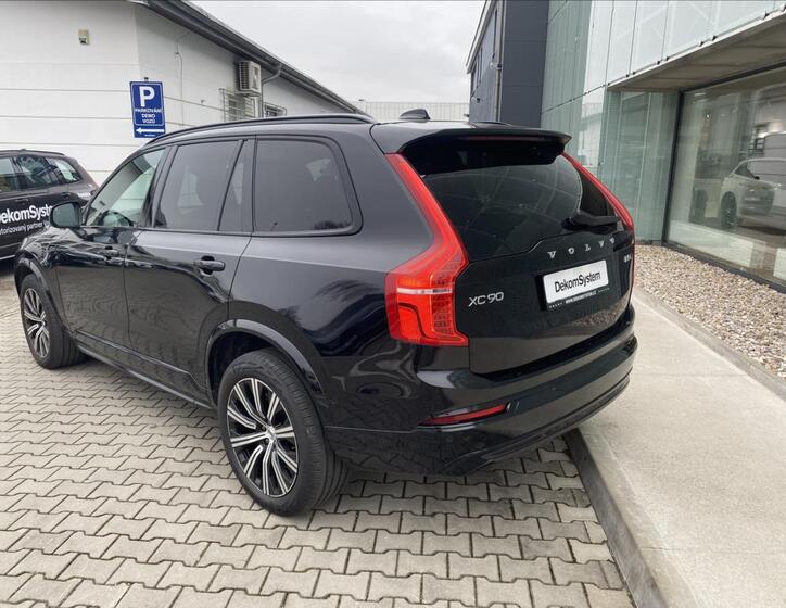 Volvo XC90 6