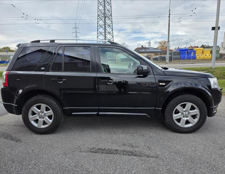Land Rover Freelander 8