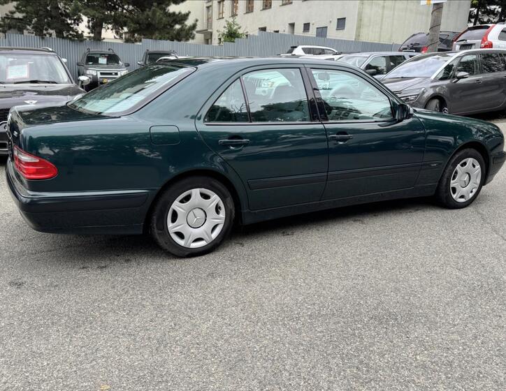 Mercedes-Benz Třídy E 6