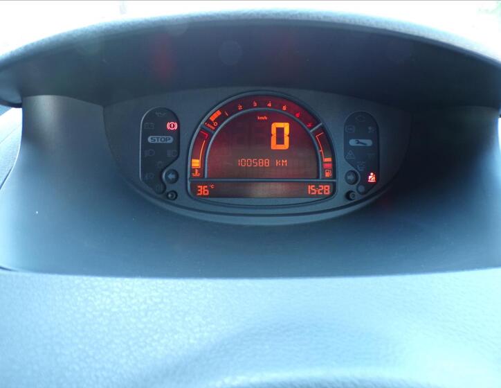 Renault Modus 8