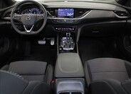 Opel Insignia 8