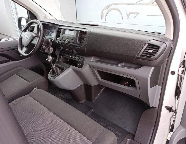 Toyota ProAce 14