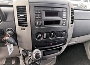 Mercedes-Benz Sprinter 9