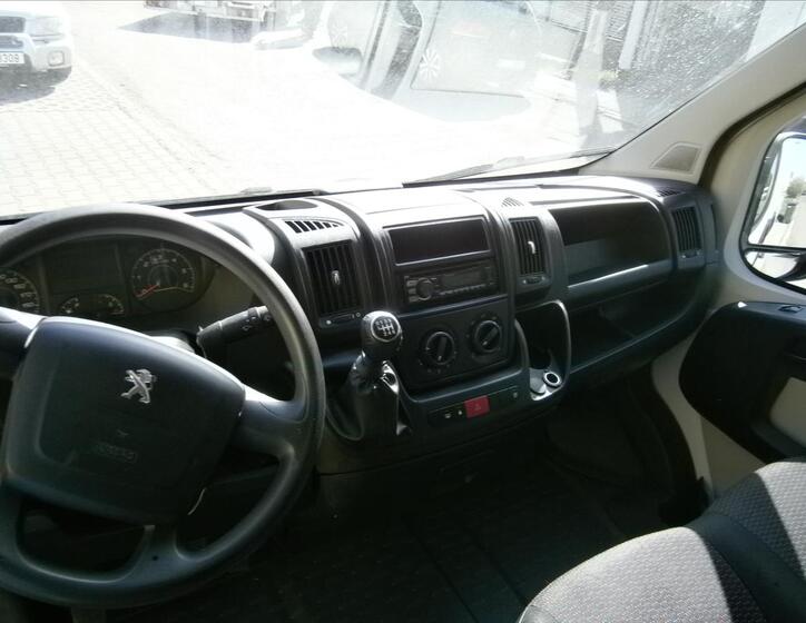 Peugeot Boxer 8