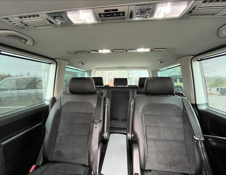 Volkswagen Multivan 22