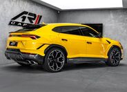 Lamborghini Urus 5